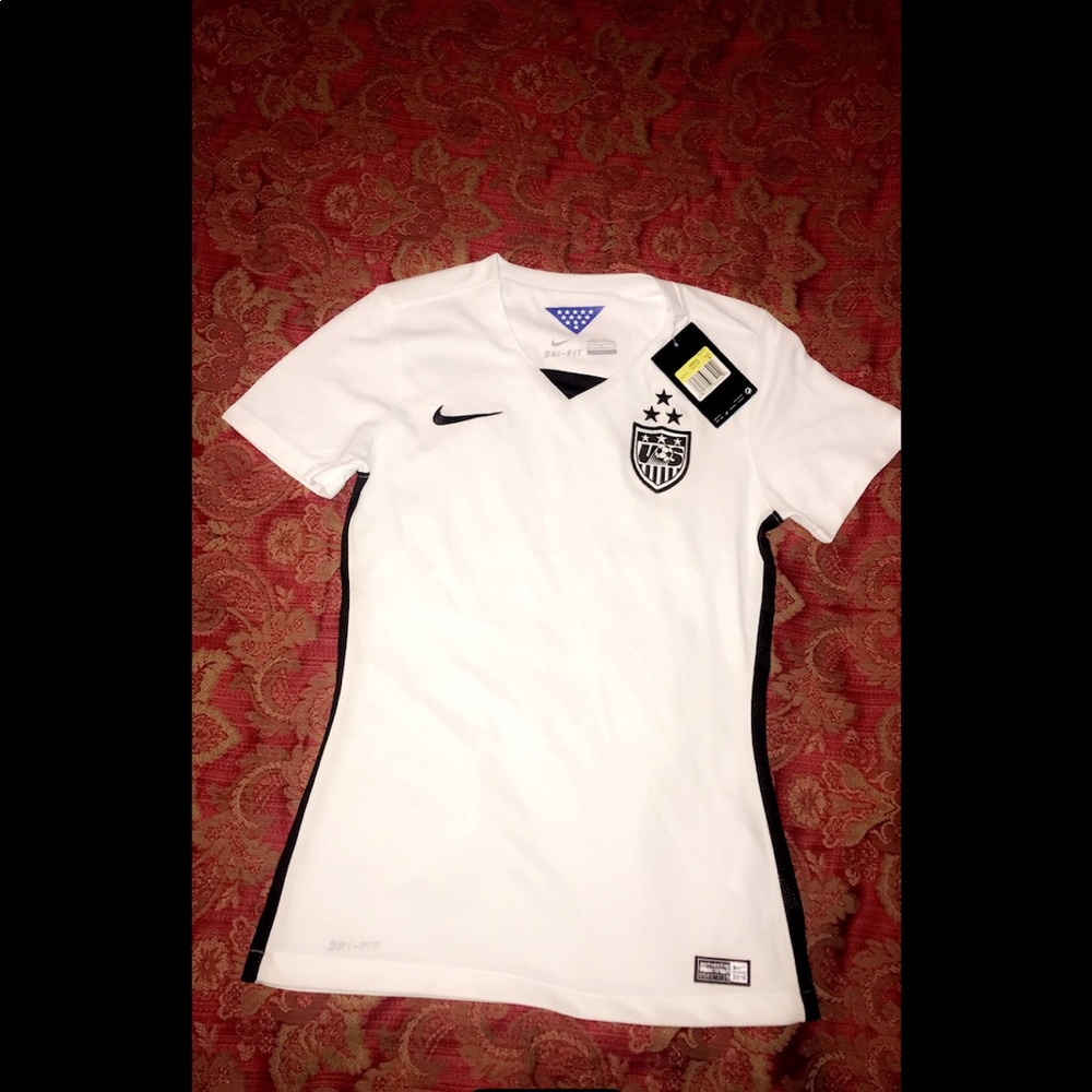 ⚽️Nike WOMENS USA National Team Soccer Jersey size S